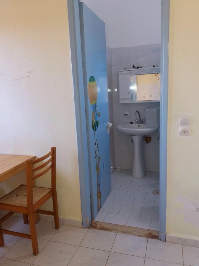 לאסי Yellow House מראה חיצוני תמונה